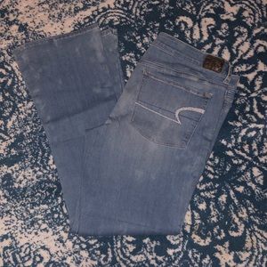 American Eagle Skinny Kick Bellbottoms 💙
